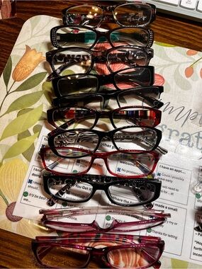 Assorted Women's Reading Glasses - +1.50 Black, Red, Pink 10 pairs